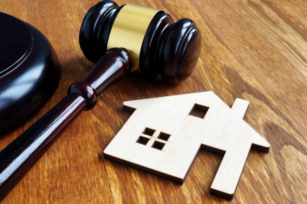Legislação Habitacional e Direito à Moradia
